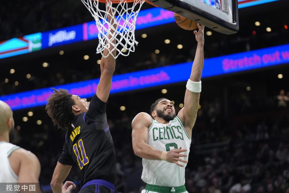 马刺多次凭 马刺多次凭