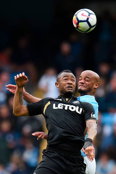 曼城无疑是 曼城无疑是