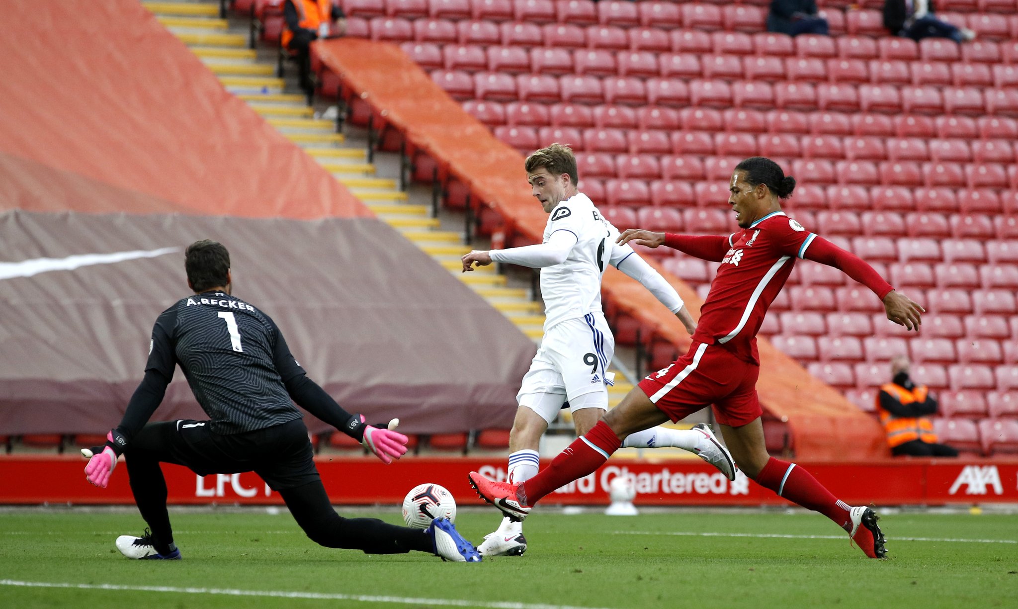 更在于她日 更在于她日